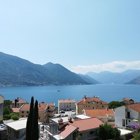 Pearl Shell Apartments Kotor Exterior photo