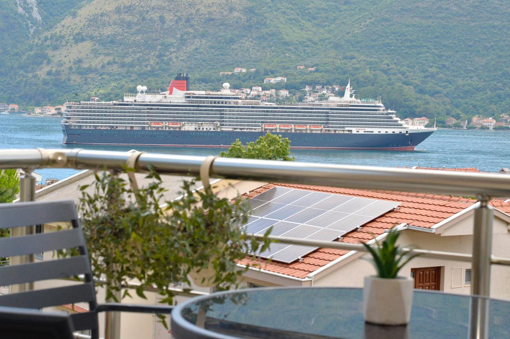 Pearl Shell Apartments Kotor Exterior photo